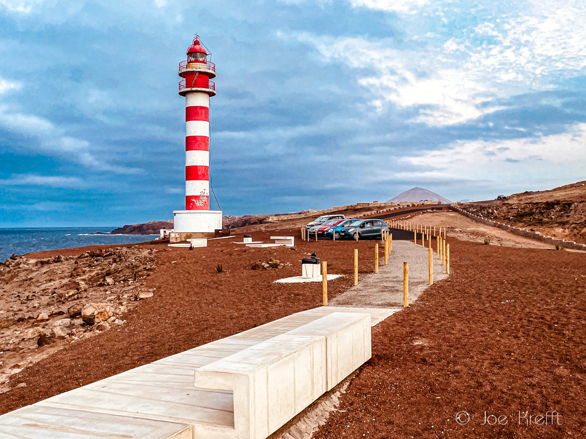 Der Leuchtturm Faro de Punta Sardina